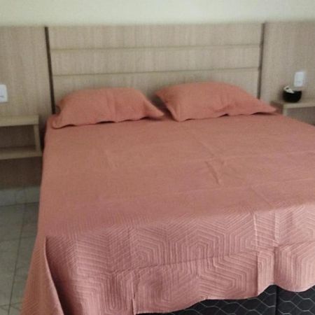 Caldas Novas - Go - Apartamento Parque Das Aguas Quentes Bloco 1 - Em Frente Clube Prive Екстериор снимка