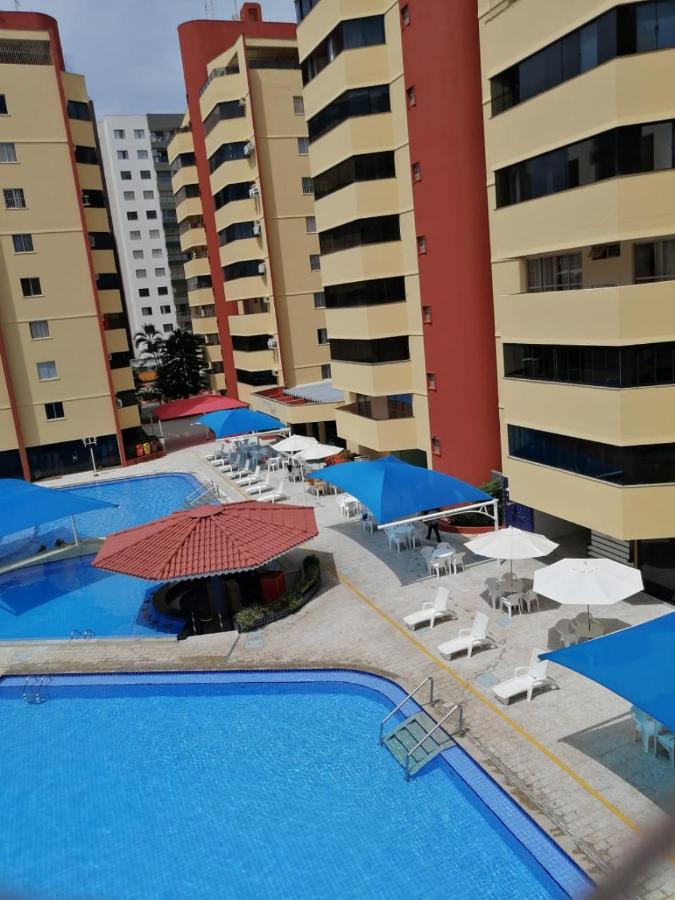 Caldas Novas - Go - Apartamento Parque Das Aguas Quentes Bloco 1 - Em Frente Clube Prive Екстериор снимка