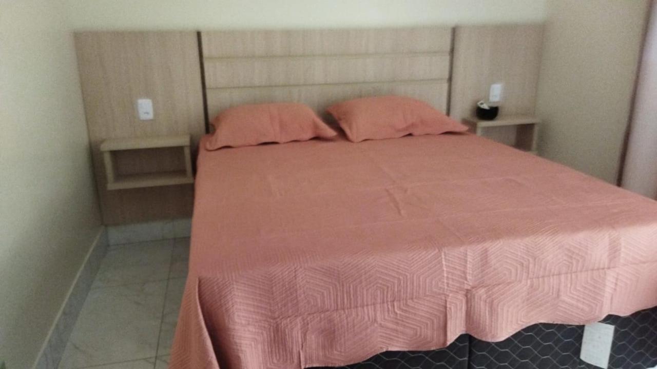 Caldas Novas - Go - Apartamento Parque Das Aguas Quentes Bloco 1 - Em Frente Clube Prive Екстериор снимка
